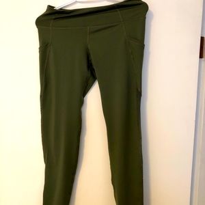 Mesh Leggings with Pockets!